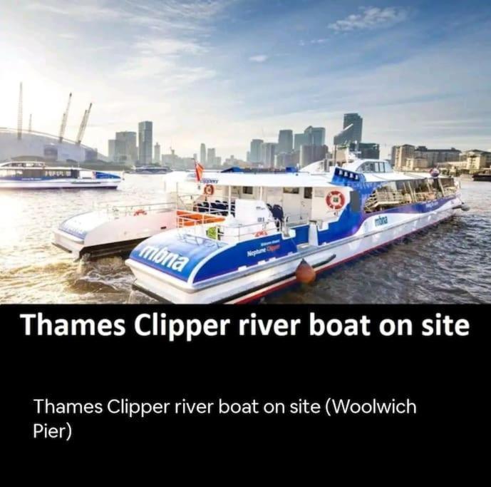 Snuggle Inn - Riverside Apartments - Views Over Looking London River Thames, Close To O2 Arena, London Excel, London City Airport, Thames Clipper- River Boat Service, Woolwich Ferry, Onsite Parking, Twin Room Option Available Ngoại thất bức ảnh