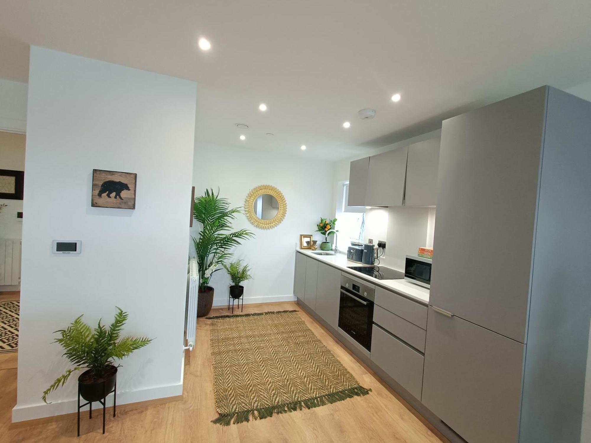 Snuggle Inn - Riverside Apartments - Views Over Looking London River Thames, Close To O2 Arena, London Excel, London City Airport, Thames Clipper- River Boat Service, Woolwich Ferry, Onsite Parking, Twin Room Option Available Ngoại thất bức ảnh