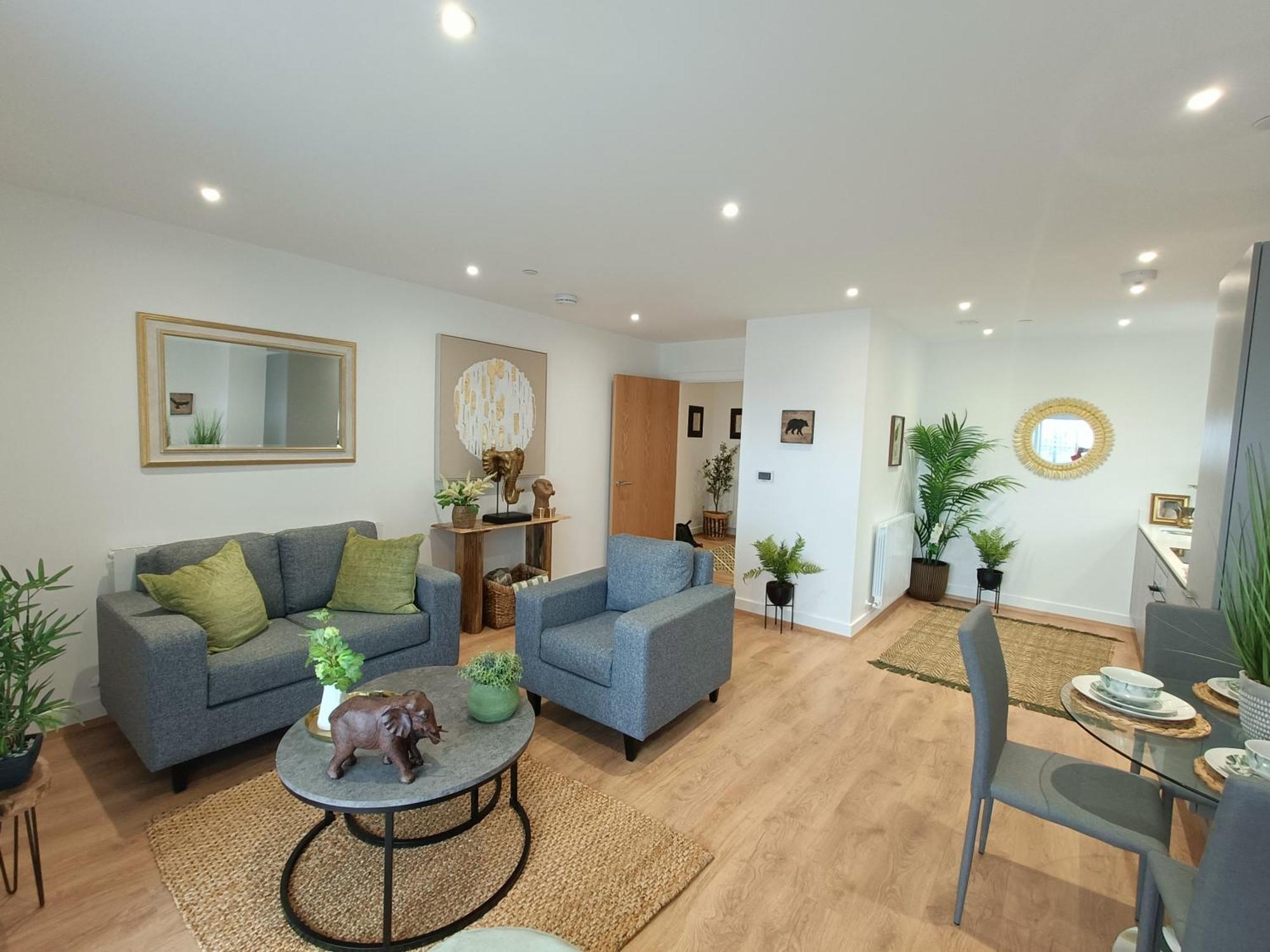 Snuggle Inn - Riverside Apartments - Views Over Looking London River Thames, Close To O2 Arena, London Excel, London City Airport, Thames Clipper- River Boat Service, Woolwich Ferry, Onsite Parking, Twin Room Option Available Ngoại thất bức ảnh